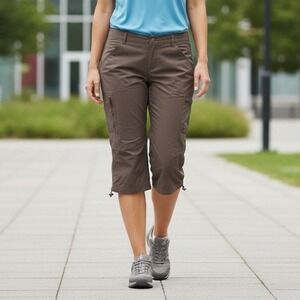 Columbia Women's Brown Cargo Capris Pants Outdoor Hiking Lightweight - Size 8